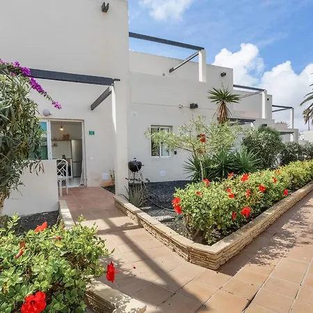 Casa Blanca Pool Apartment Corralejo